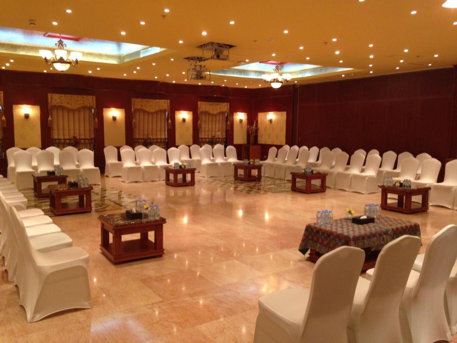 Royal Concorde Hotel & Suite Dubaj Zewnętrze zdjęcie