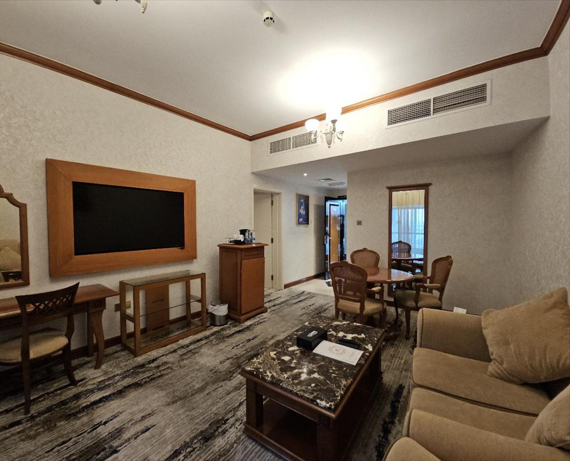 Royal Concorde Hotel & Suite Dubaj Zewnętrze zdjęcie
