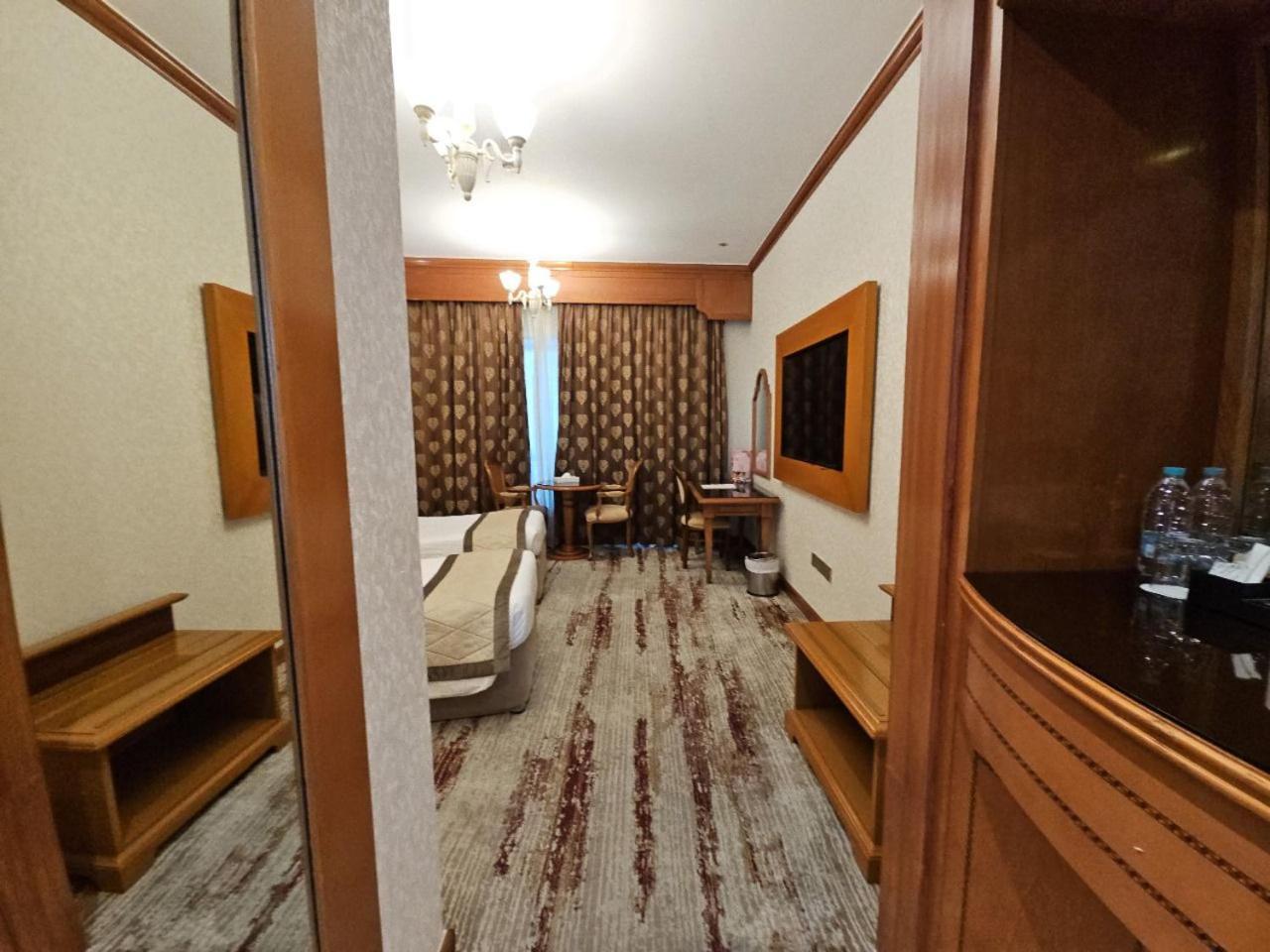 Royal Concorde Hotel & Suite Dubaj Zewnętrze zdjęcie