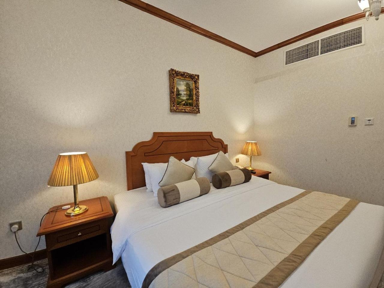 Royal Concorde Hotel & Suite Dubaj Zewnętrze zdjęcie